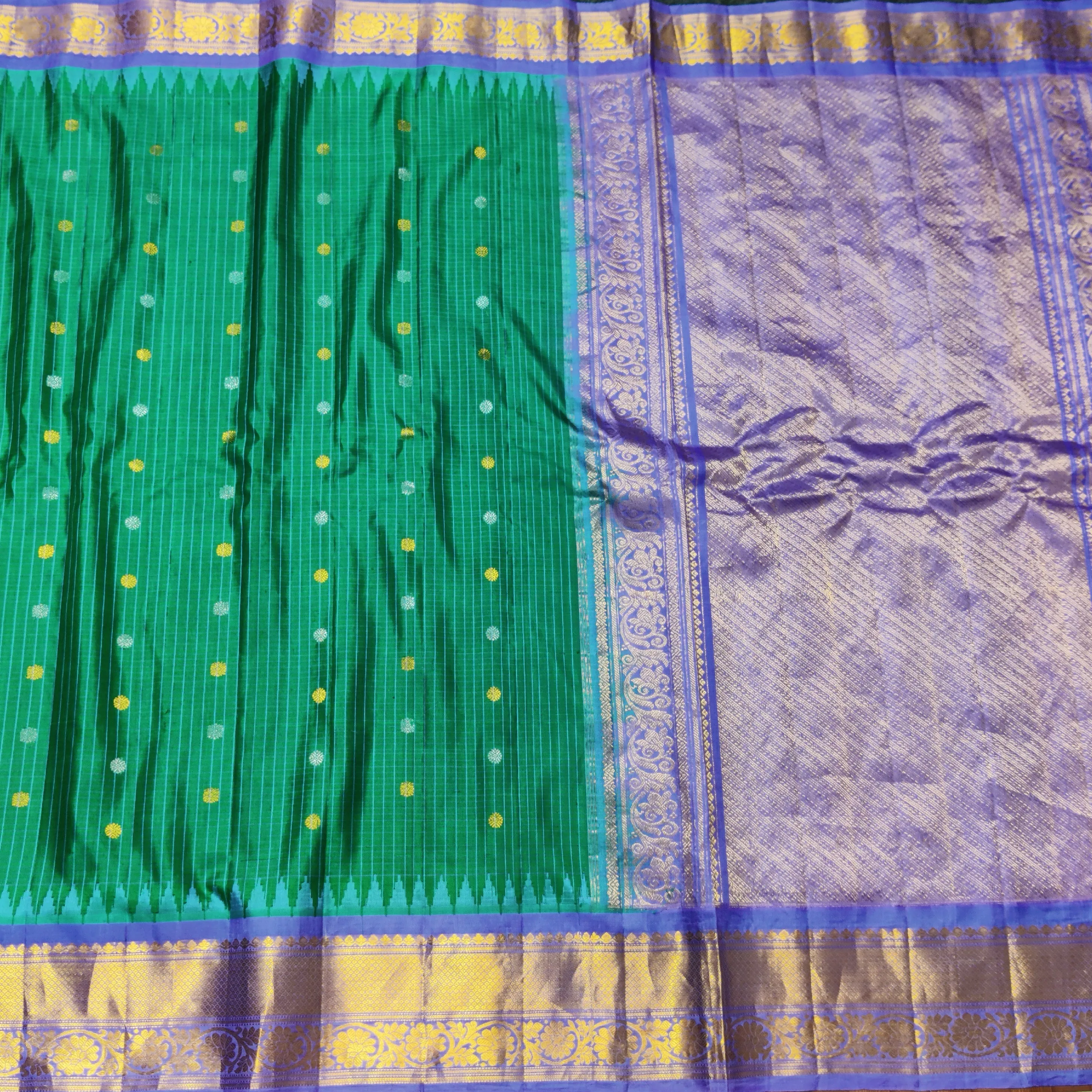 Gadwal pure handloom kuttu  silk saree - GPS47