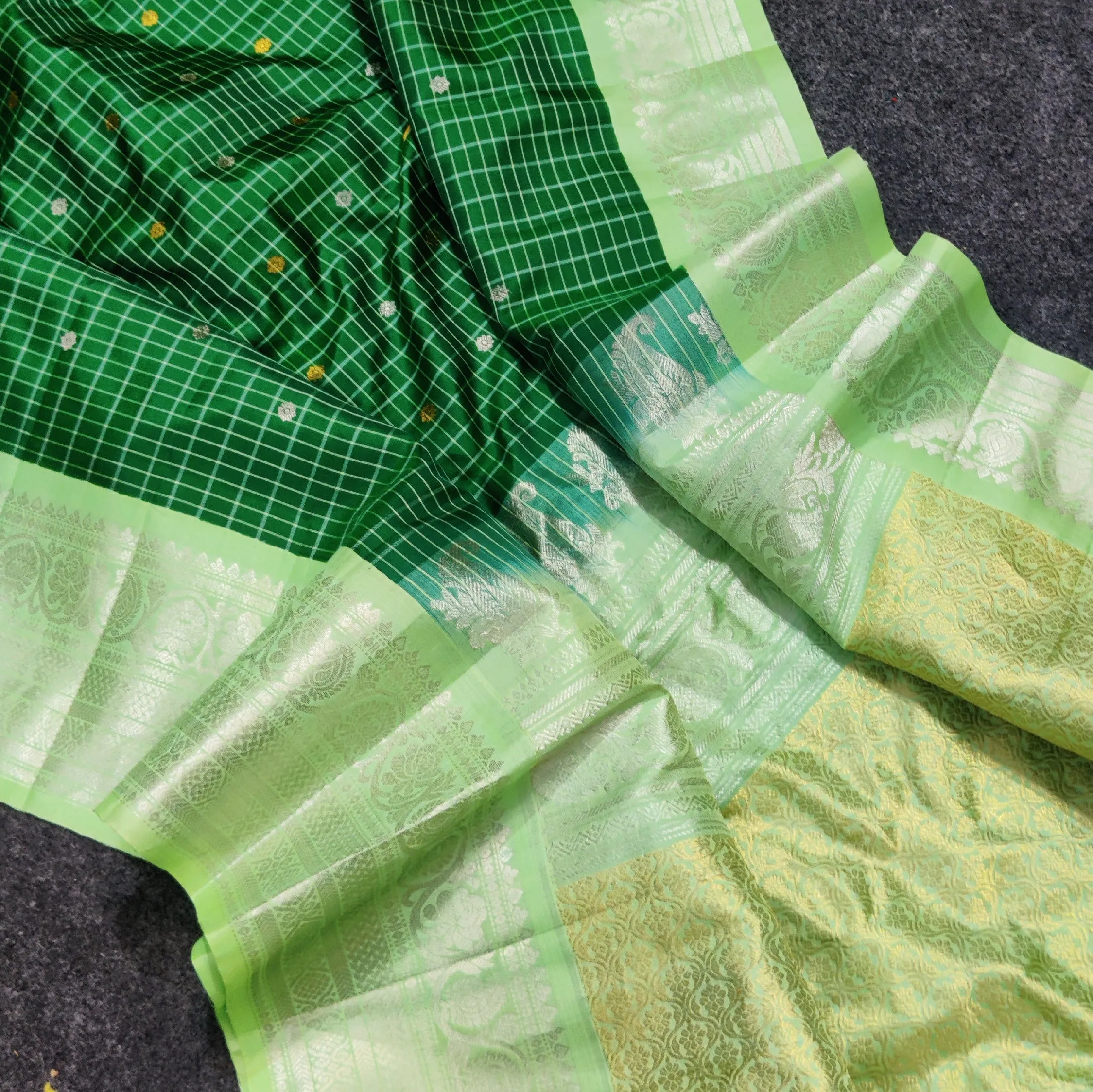 Gadwal pure handloom kuttu  silk saree - GPS49