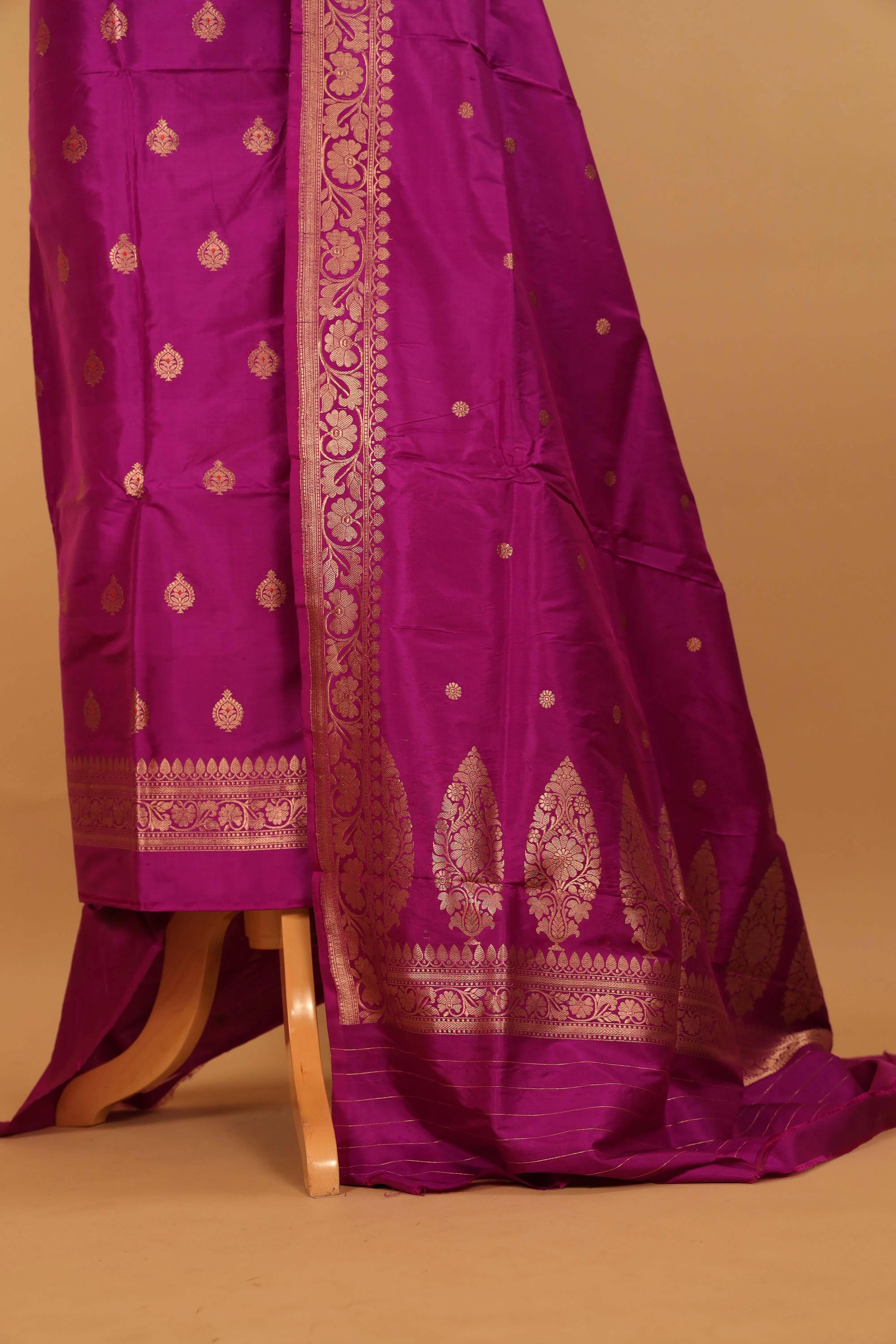 Hand Woven Purple Pure Silk Suit Dupatta