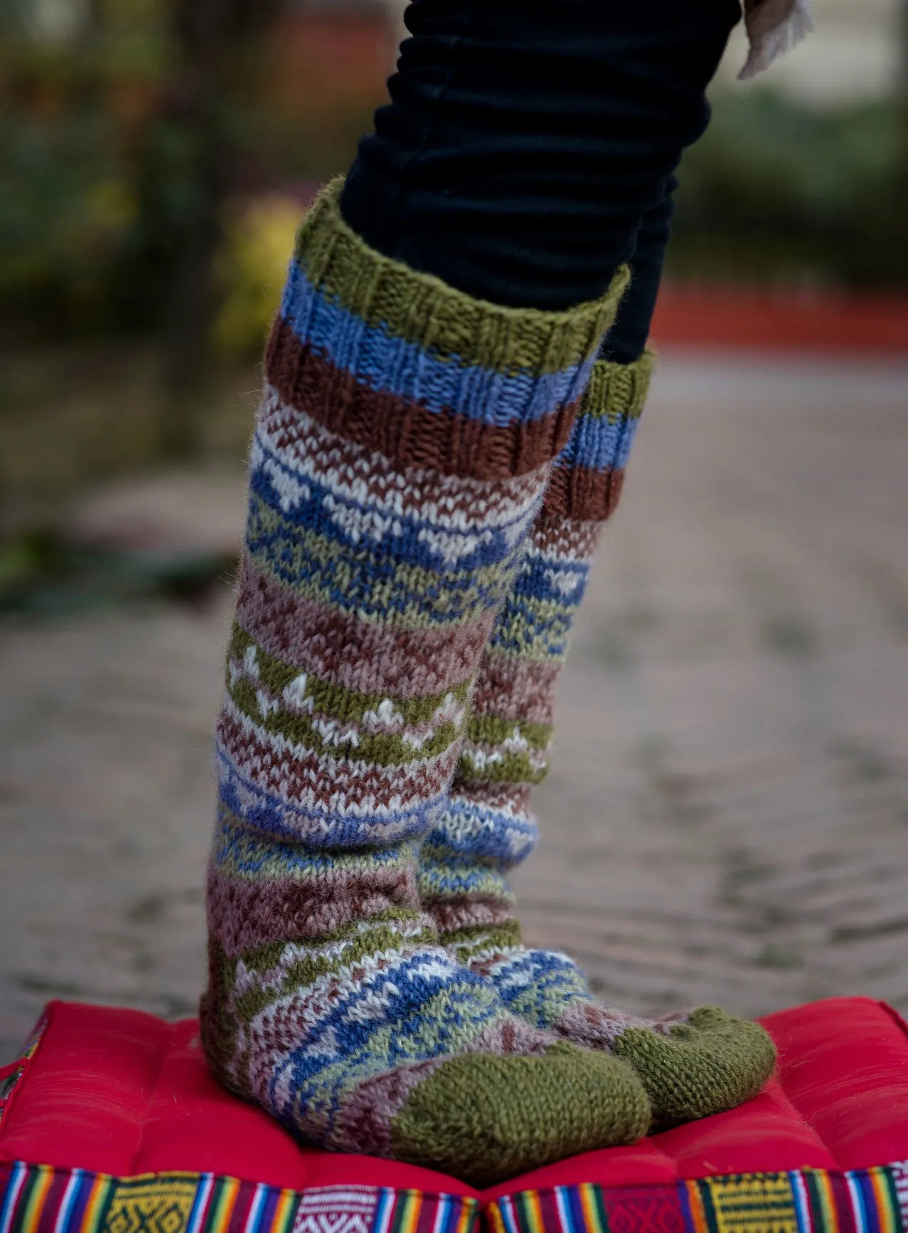 Olive Green Pure Woolen Warm Sherpa Socks