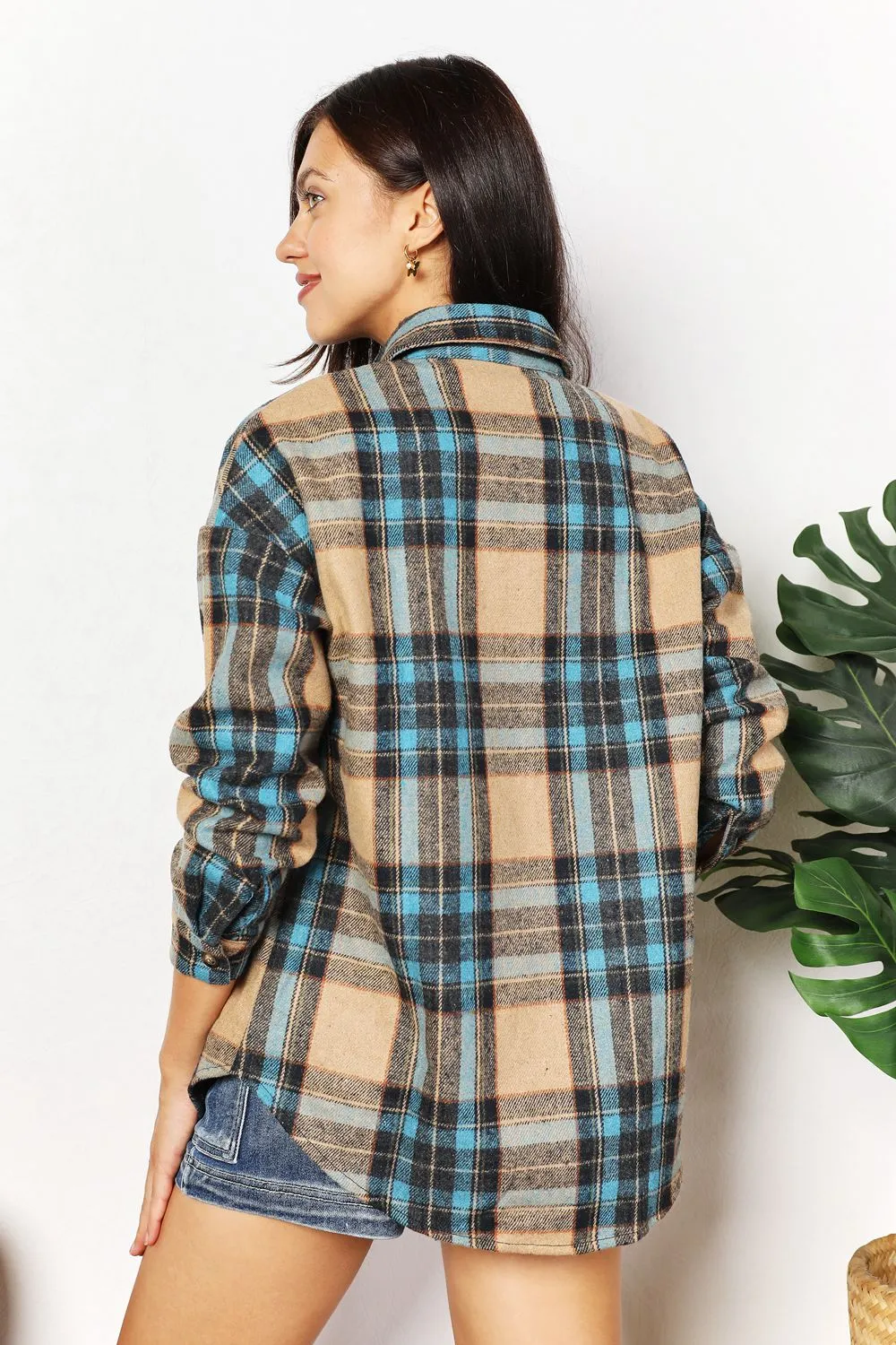 Plaid Curved Hem Shirt Jacket