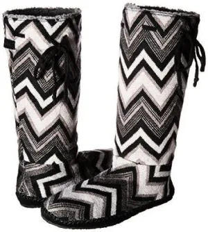 Sanuk Snuggle Up Black / Multi Chevron Boots